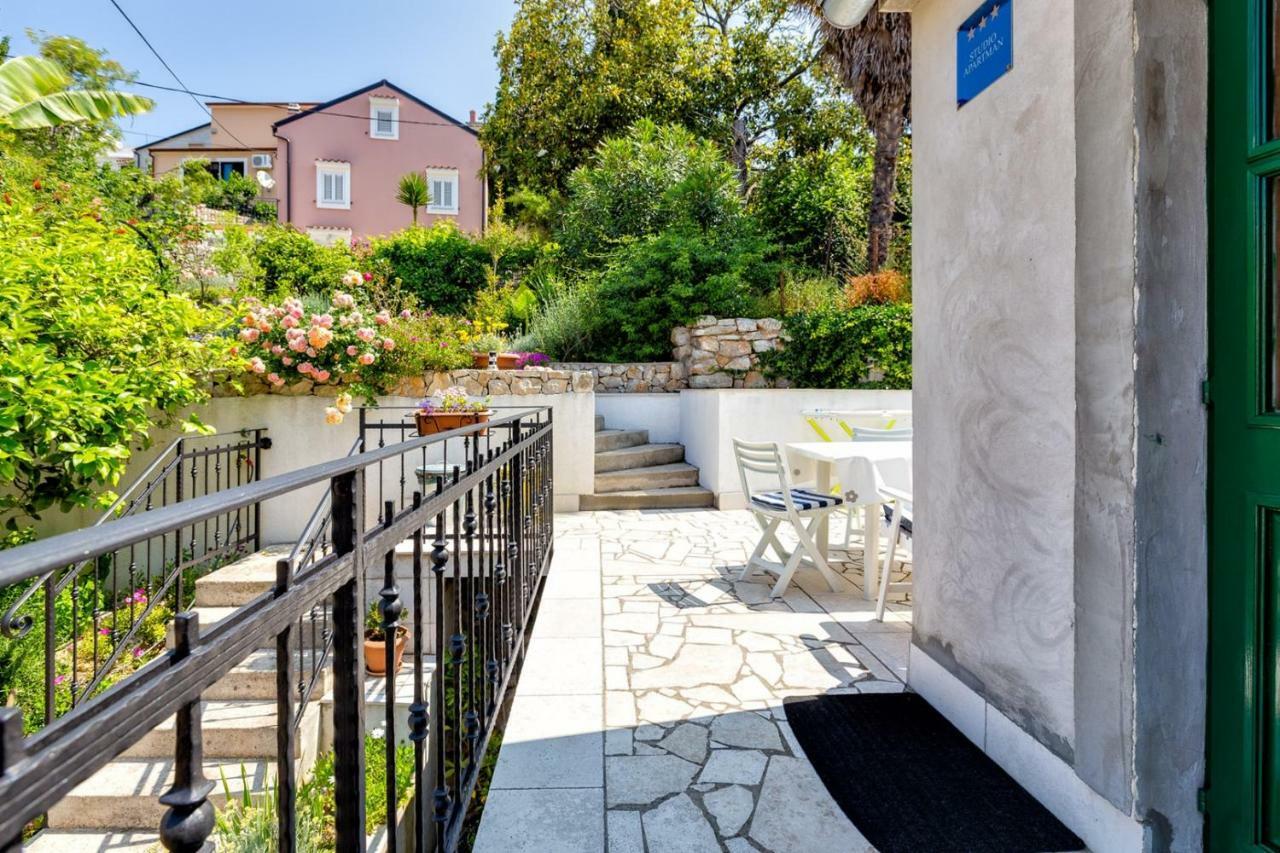 Apartments Nautica, Mali Lošinj Exteriör bild